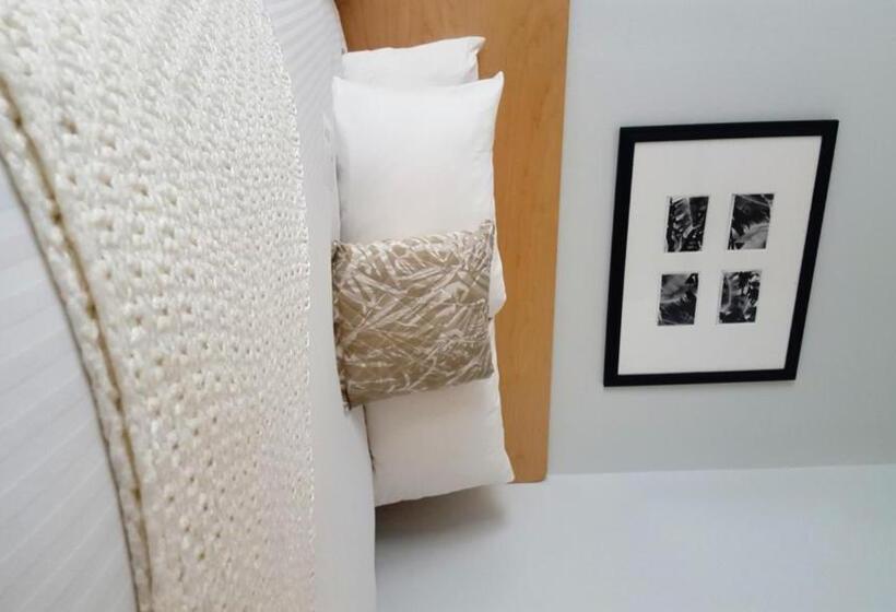 Номер Стандарт 2 Двуспальные Кровати, Cadet