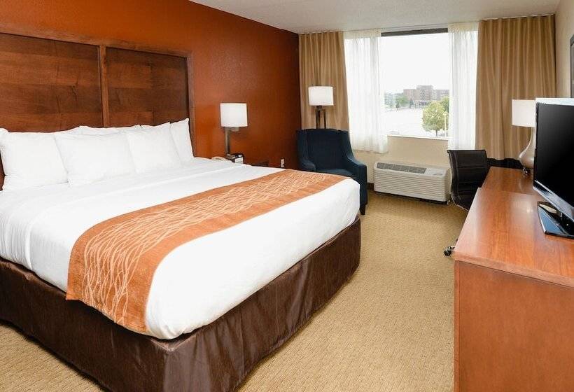 강 전망 스위트, Comfort Inn & Suites Event Center
