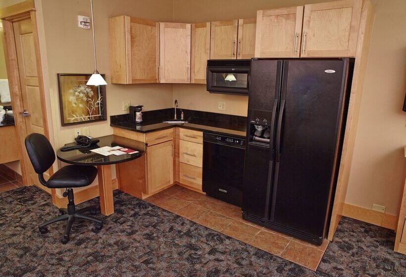 이그제큐티브 룸, Livinn Hotel Minneapolis North / Fridley