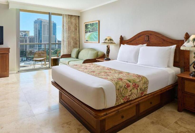 Студия Стандарт, Luana Waikiki Hotel & Suites