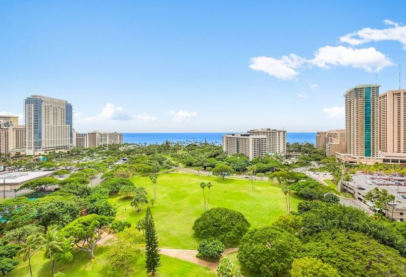 סוויטה נוף לים, Luana Waikiki Hotel & Suites