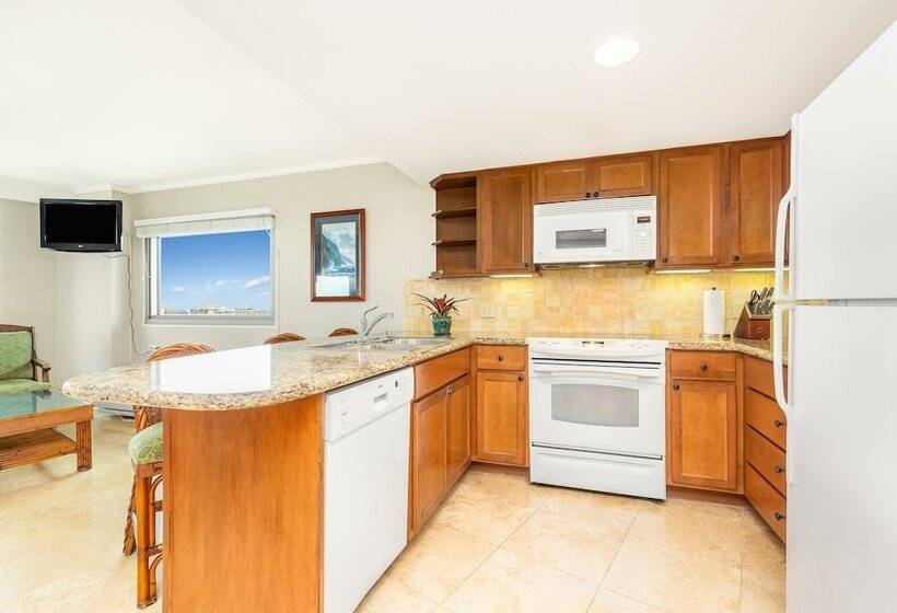 סוויטה נוף לים, Luana Waikiki Hotel & Suites