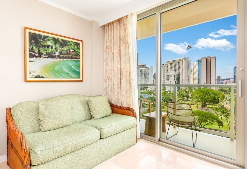 חדר סטנדרט מיטה זוגית עם נוף לעיר, Luana Waikiki Hotel & Suites