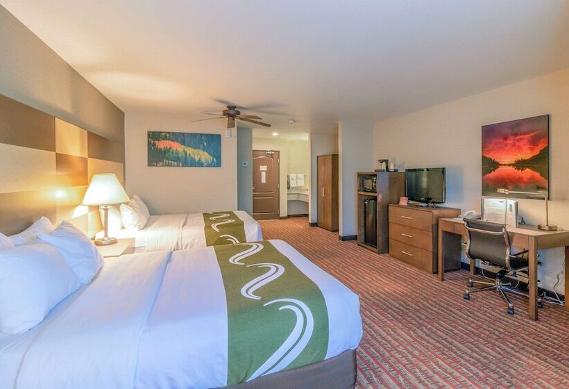 חדר סטנדרט שתי מיטות זוגיות, Quality Inn Near Rocky Mountain National Park