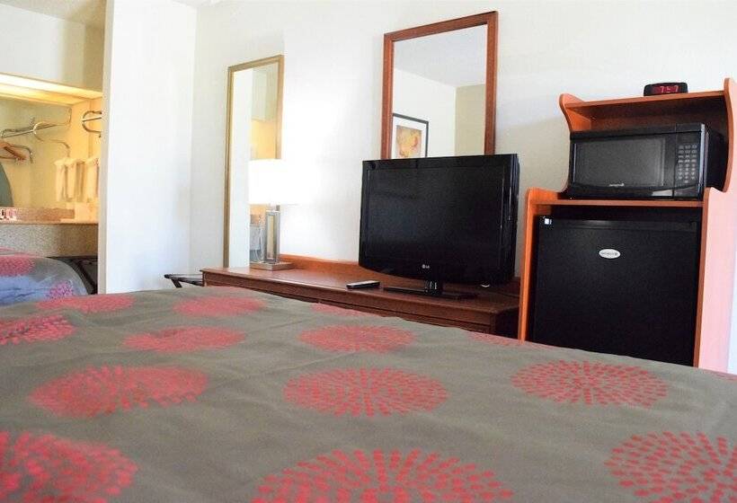 Номер Стандарт 2 Двуспальные Кровати, Ramada By Wyndham Savannah Gateway