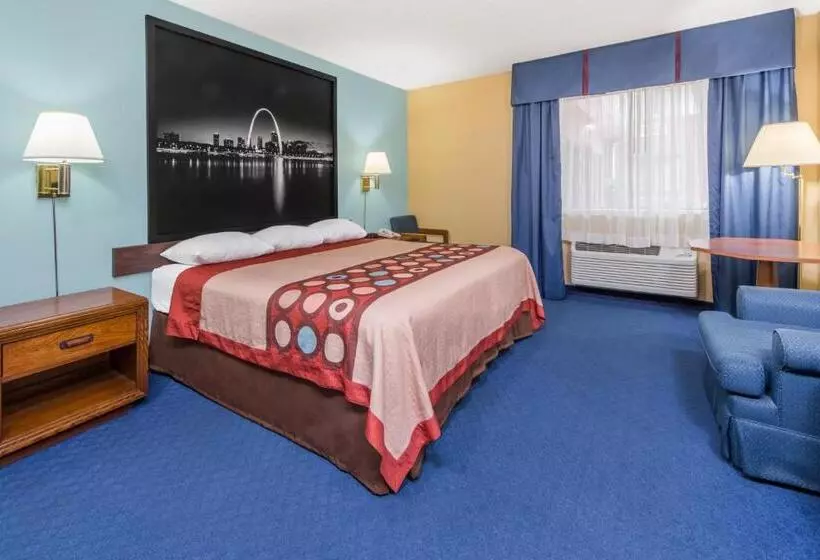 Standard-invahuone King-vuode, Super 8 By Wyndham O'fallon