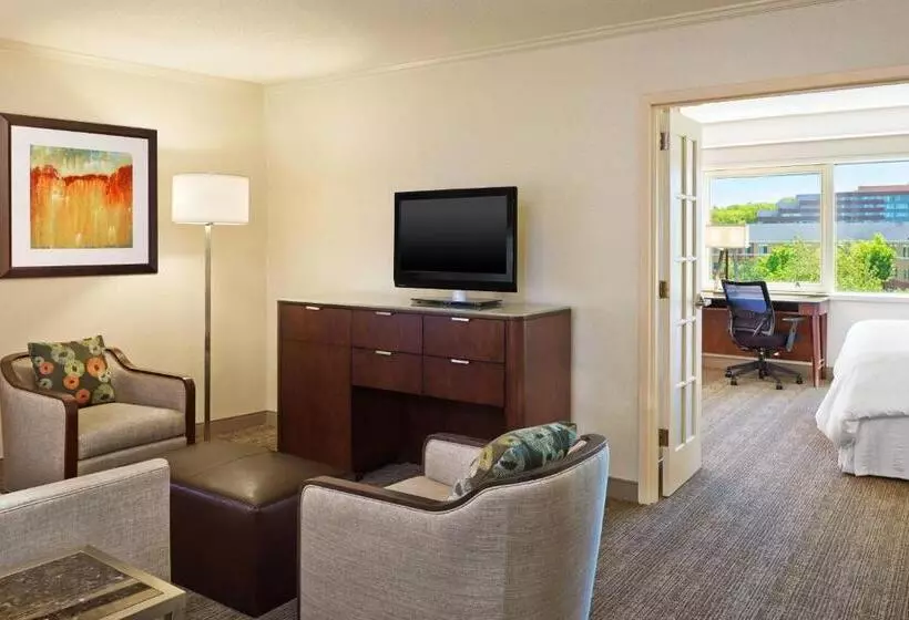 سوئیت جونیور با تخت بزرگ, The Westin Waltham Boston