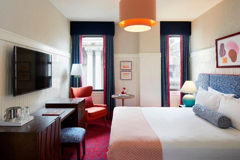 اتاق استاندارد با تخت بزرگ, Triton