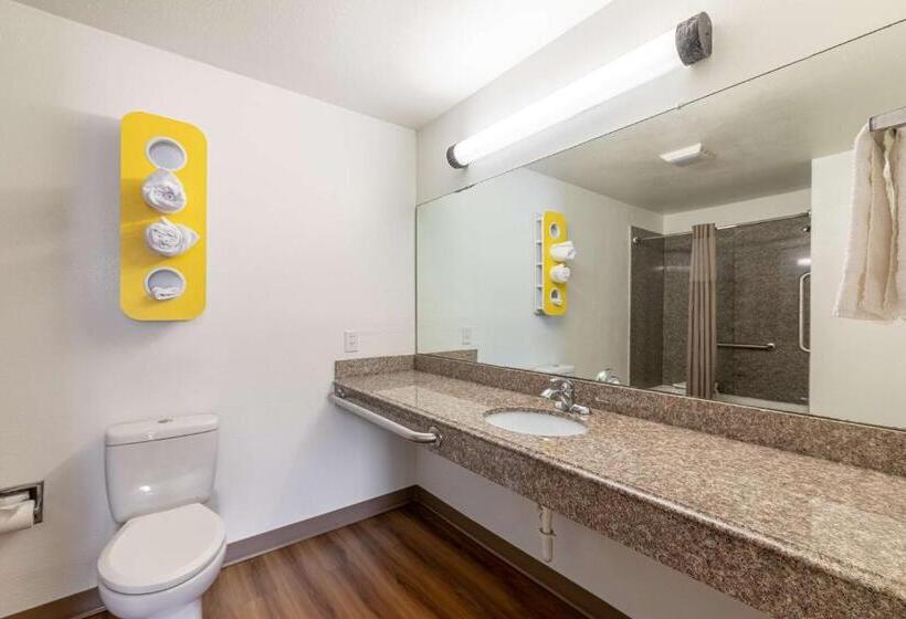 스탠다드 룸 킹사이즈 침대, Motel 6 Georgetown, Tx