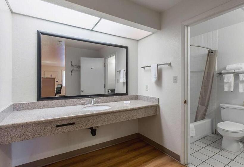 Номер Deluxe, Motel 6lordsburg, Nm