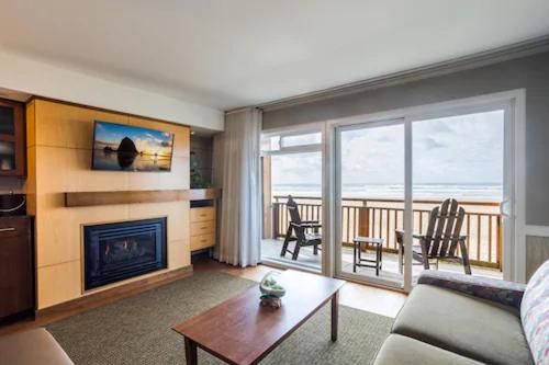 스위트, Surfsand Resort