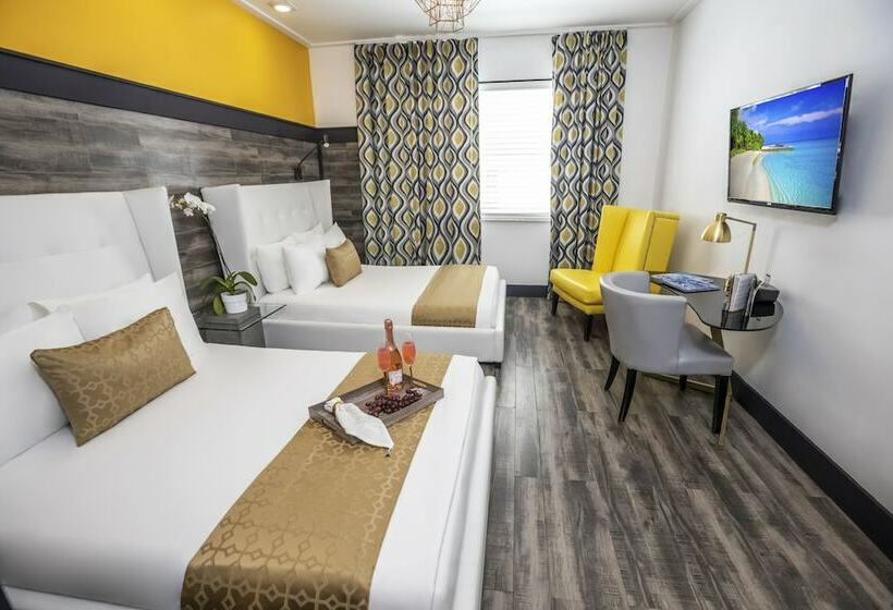 غرفه قياسيه سريرين مزدوجين, Catalina Hotel & Beach Club