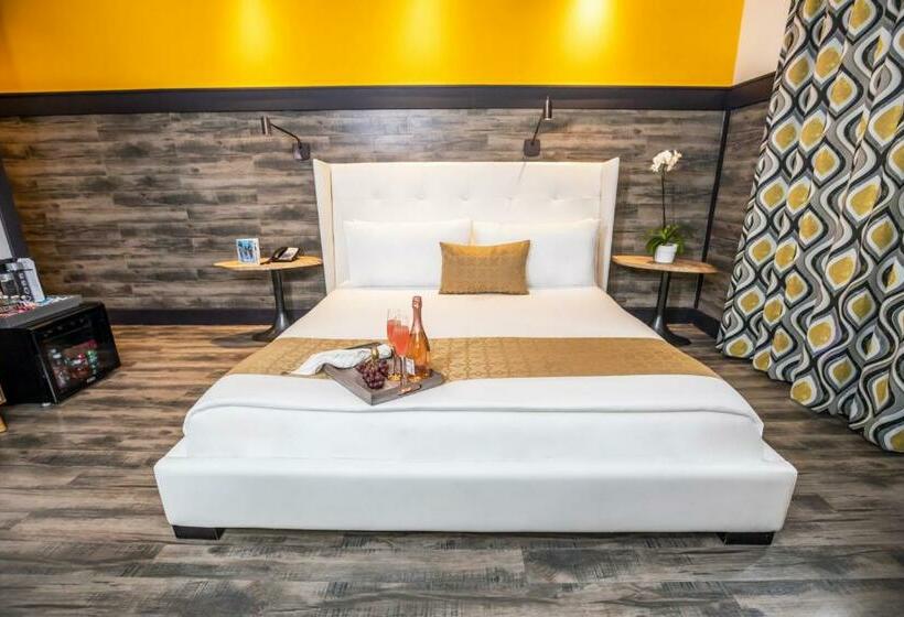 غرفة قياسية سرير كينج, Catalina Hotel & Beach Club