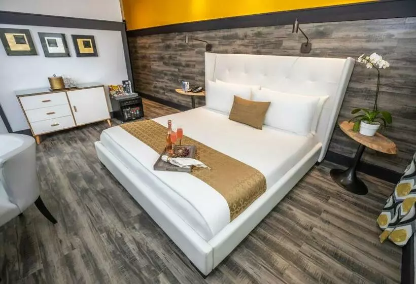 اتاق استاندارد با تخت بزرگ, Catalina Hotel & Beach Club
