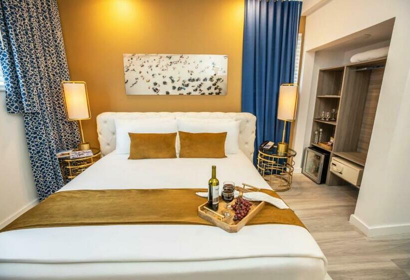 غرفة قياسية سرير كينج, Catalina Hotel & Beach Club