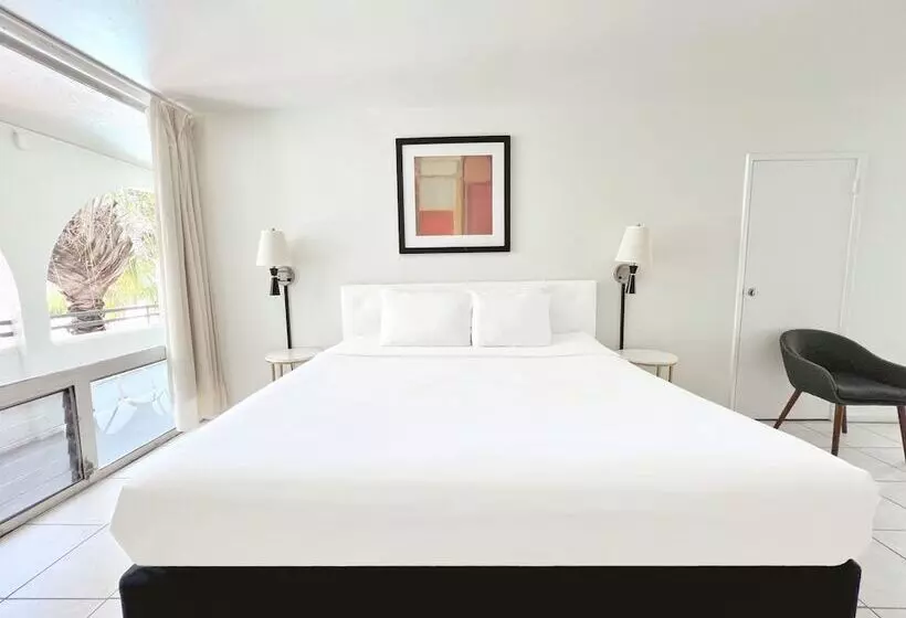 استودیوی لوکس, Tropirock A North Beach Village Resort