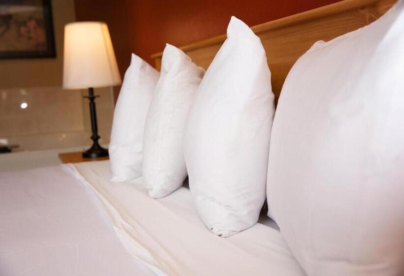 Номер Deluxe Кровать Кинг, Americinn By Wyndham Pampa  Event Center