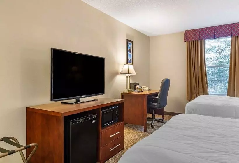 اتاق استاندارد با 2 تخت دوبل, Comfort Inn Foxboro – Mansfield