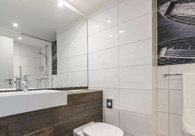 סוויטה מותאמת לאדם עם מוגבלויות, Comfort Inn & Suites San Francisco Airport North