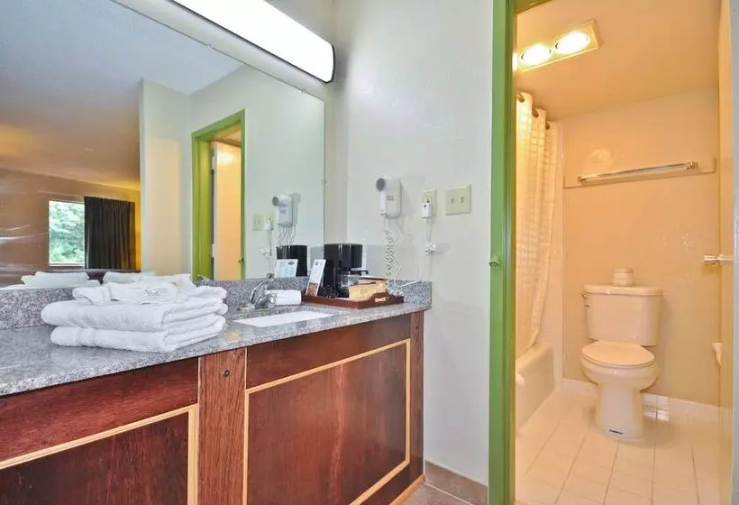 デラックスルーム, Country Hearth Inn & Suites Marietta