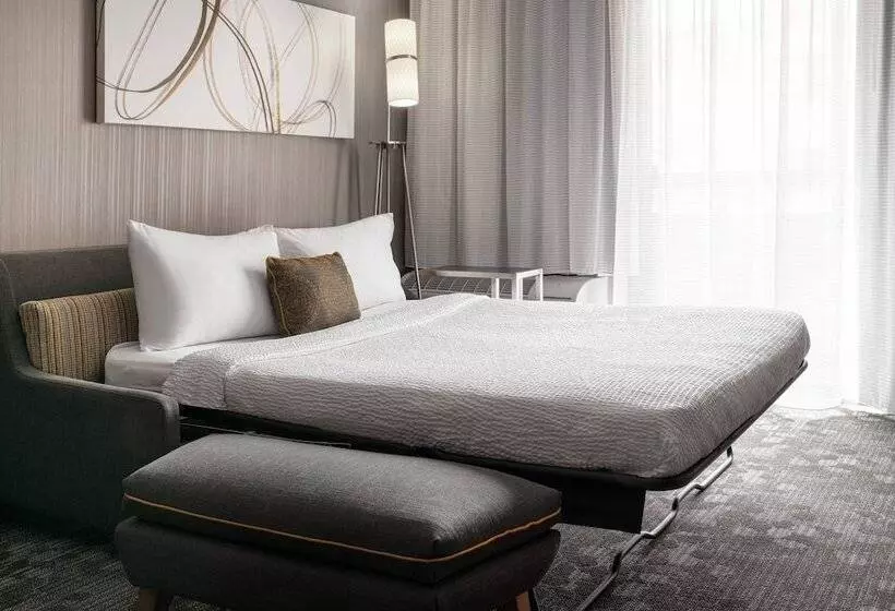 سوییت, Courtyard By Marriott Boulder