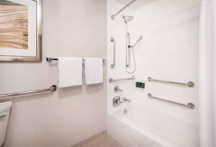 سوئیت برای معلولان, Courtyard By Marriott Boulder