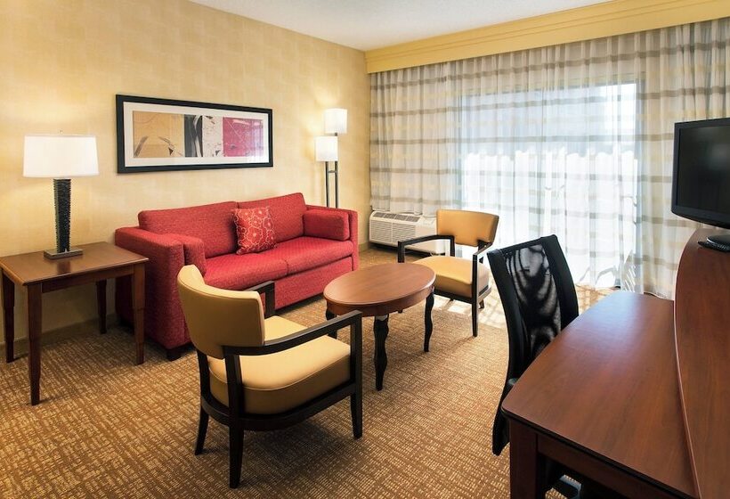 Люкс, Courtyard By Marriott Phoenix Airport