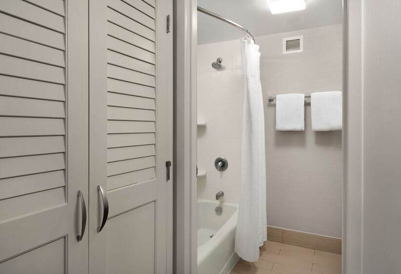 Люкс, Courtyard By Marriott Portland Beaverton