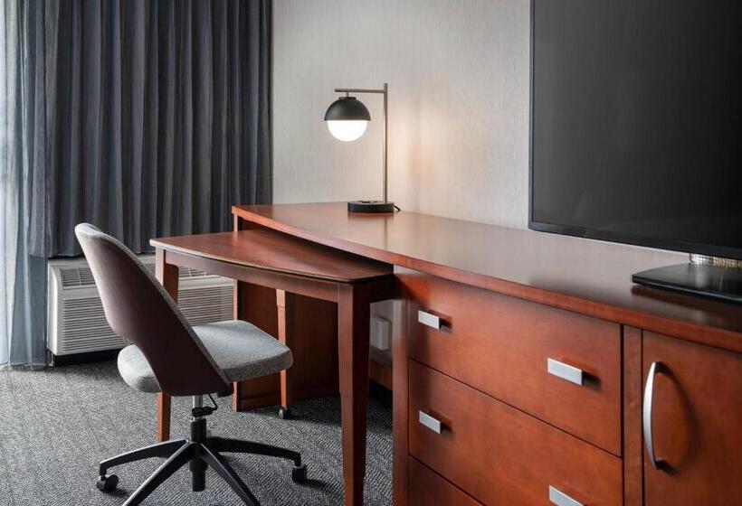 Номер Стандарт, Courtyard Seattle Southcenter