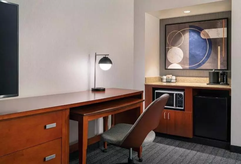 سوئیت با تخت بزرگ, Courtyard Seattle Southcenter