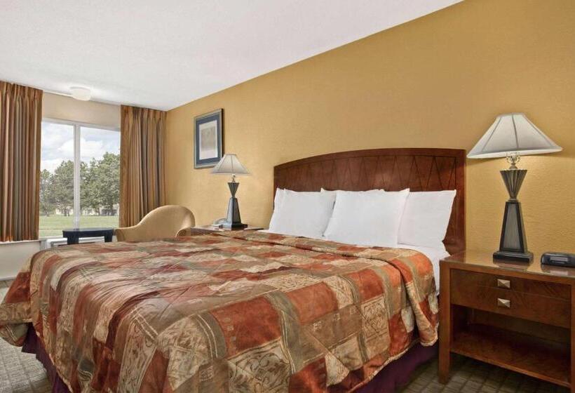 غرفة قياسية, Days Inn By Wyndham Emporia