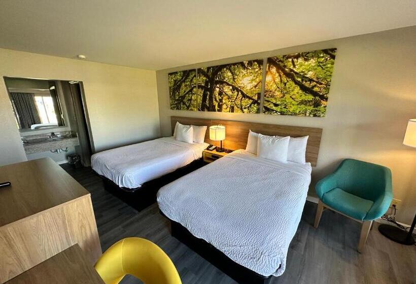 غرفة ديلوكس, Days Inn By Wyndham Emporia