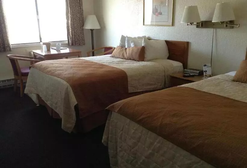 スタンダードルーム, Days Inn By Wyndham Mackinaw City  Lakeview