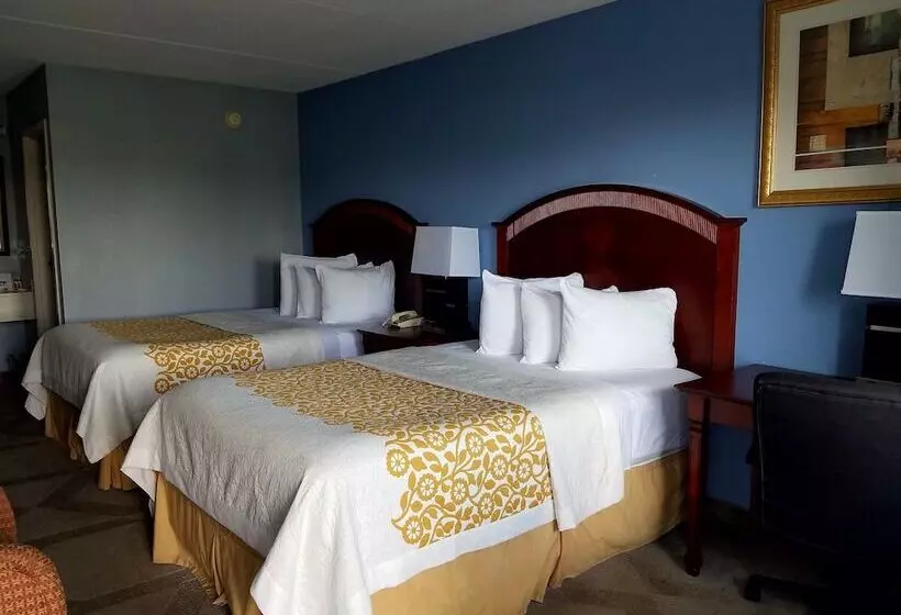２ダブルベッドのスタンダードルーム, Days Inn By Wyndham Richmond