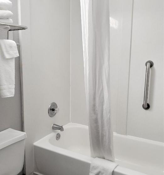 غرفة قياسية سرير كينج, Days Inn By Wyndham Rock Hill