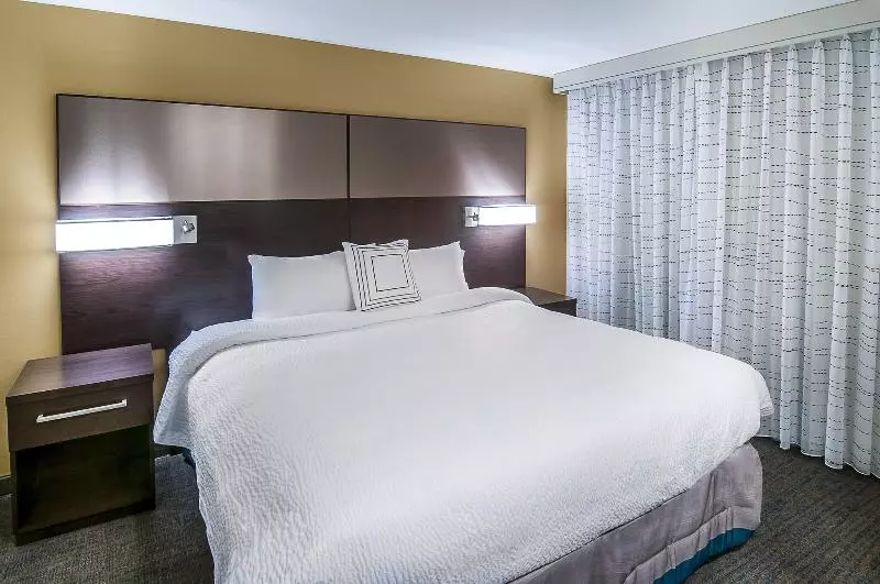 キングサイズベッドのスタンダードルーム, Days Inn By Wyndham Rock Hill