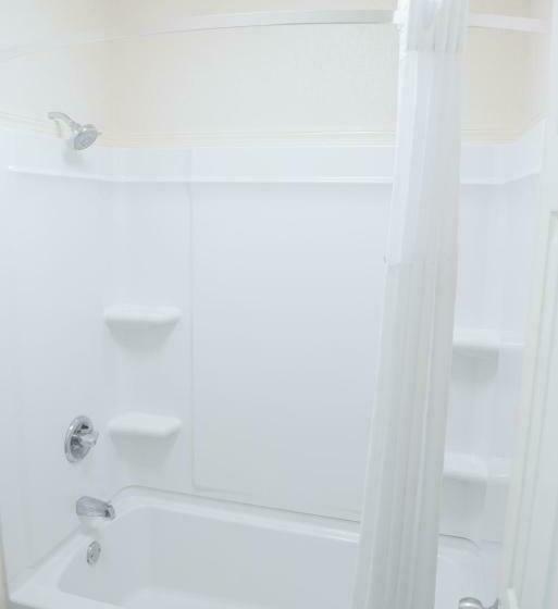 Номер Стандарт, Days Inn & Suites By Wyndham Athens