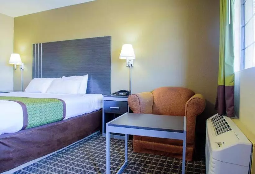 キングサイズベッドのスタンダードルーム, Days Inn & Suites By Wyndham Athens