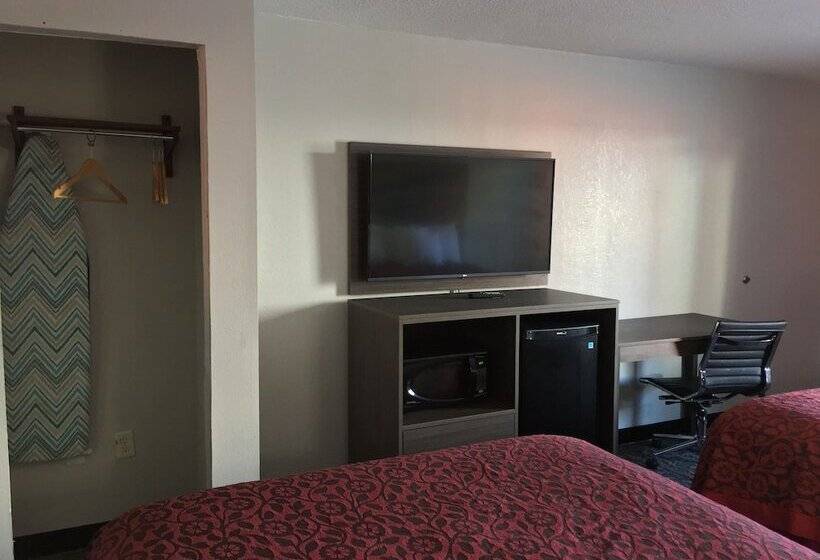 غرفه قياسيه سريرين مزدوجين, Days Inn & Suites By Wyndham Charleston Airport West