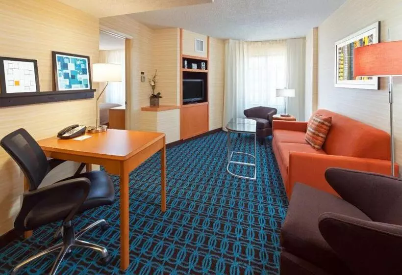 キングサイズベッドのスイートルーム, Fairfield Inn & Suites Denver Cherry Creek