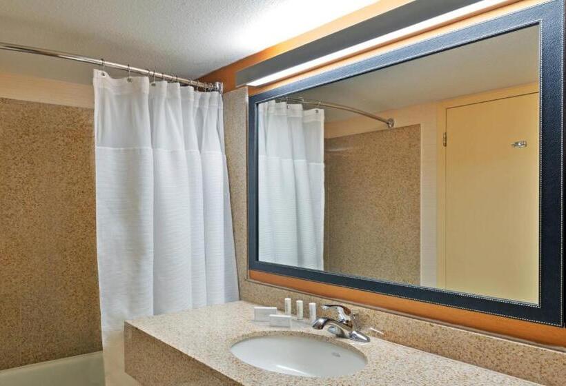 מיטת קינג בסוויטה, Fairfield Inn & Suites Denver Cherry Creek