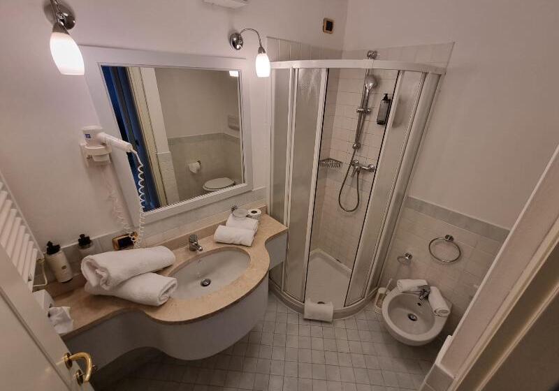 اتاق استاندارد با تخت بزرگ, Holiday Inn Express Flagstaff, An Ihg