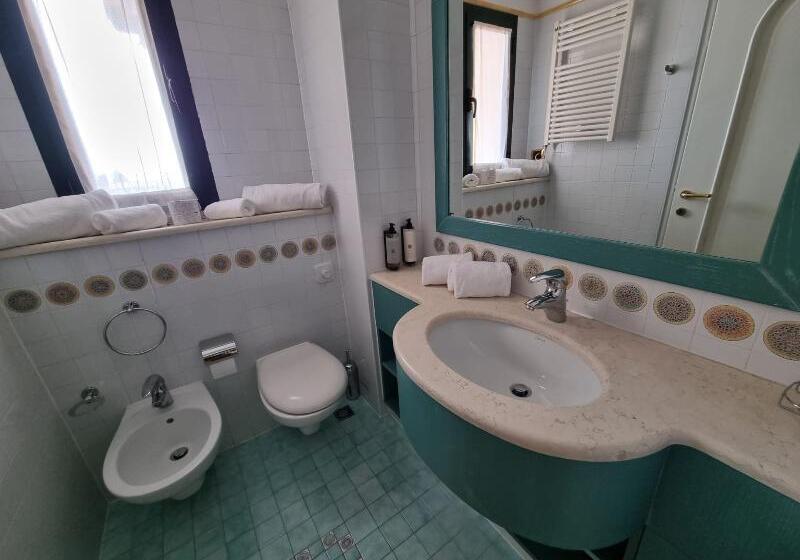 اتاق استاندارد با تخت بزرگ, Holiday Inn Express Flagstaff, An Ihg