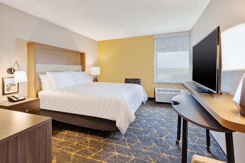 Номер Стандарт Адаптированный для Инвалидов, Holiday Inn Grand Rapids Downtown, An Ihg
