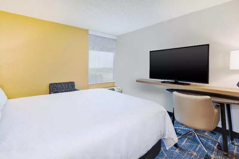 اتاق استاندارد برای معلولان, Holiday Inn Grand Rapids Downtown, An Ihg