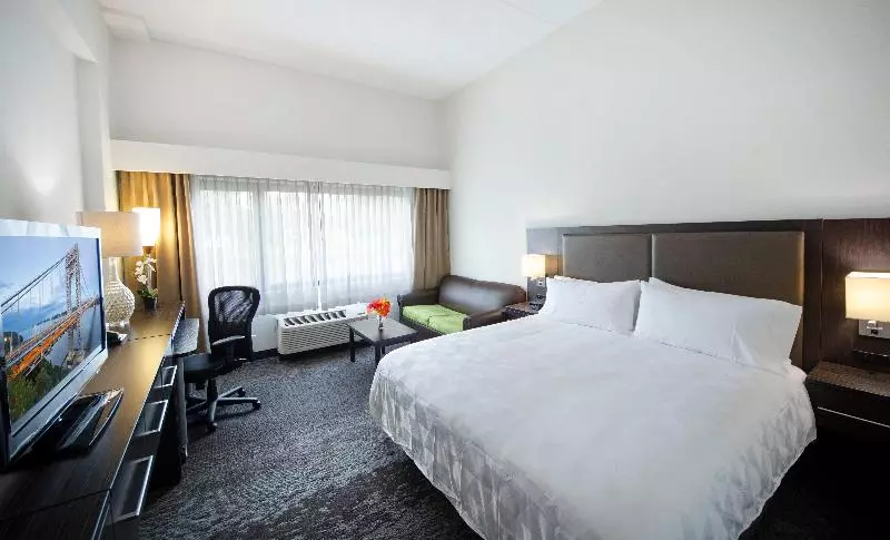 اتاق استاندارد با تخت بزرگ, Holiday Inn Princeton, An Ihg