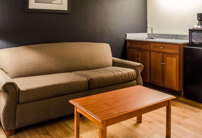 스위트 킹사이즈 침대, Quality Inn At Eglin Afb
