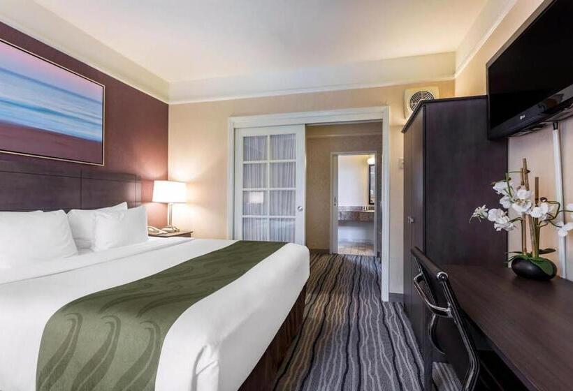 חדר דלוקס עם מיטת קינג, Ramada Suites By Wyndham San Diego