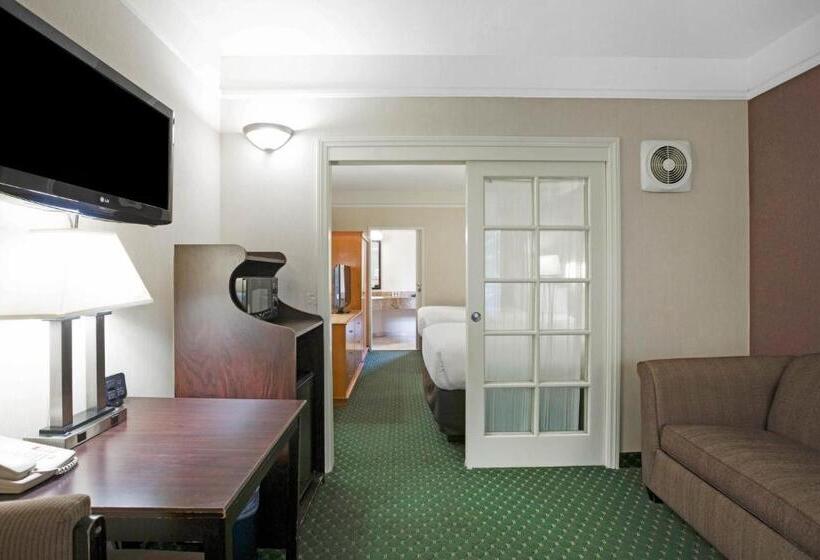 סוויטה, Ramada Suites By Wyndham San Diego