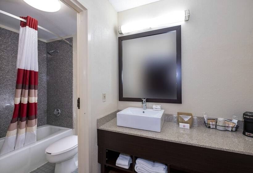 デラックスルーム, Red Roof Inn Kenly I 95